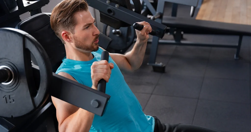 Benefits of Using Plate-Loaded Machines for Muscle Gain